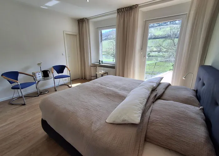 Oda ve Kahvaltı Haus Valmosa Valwig